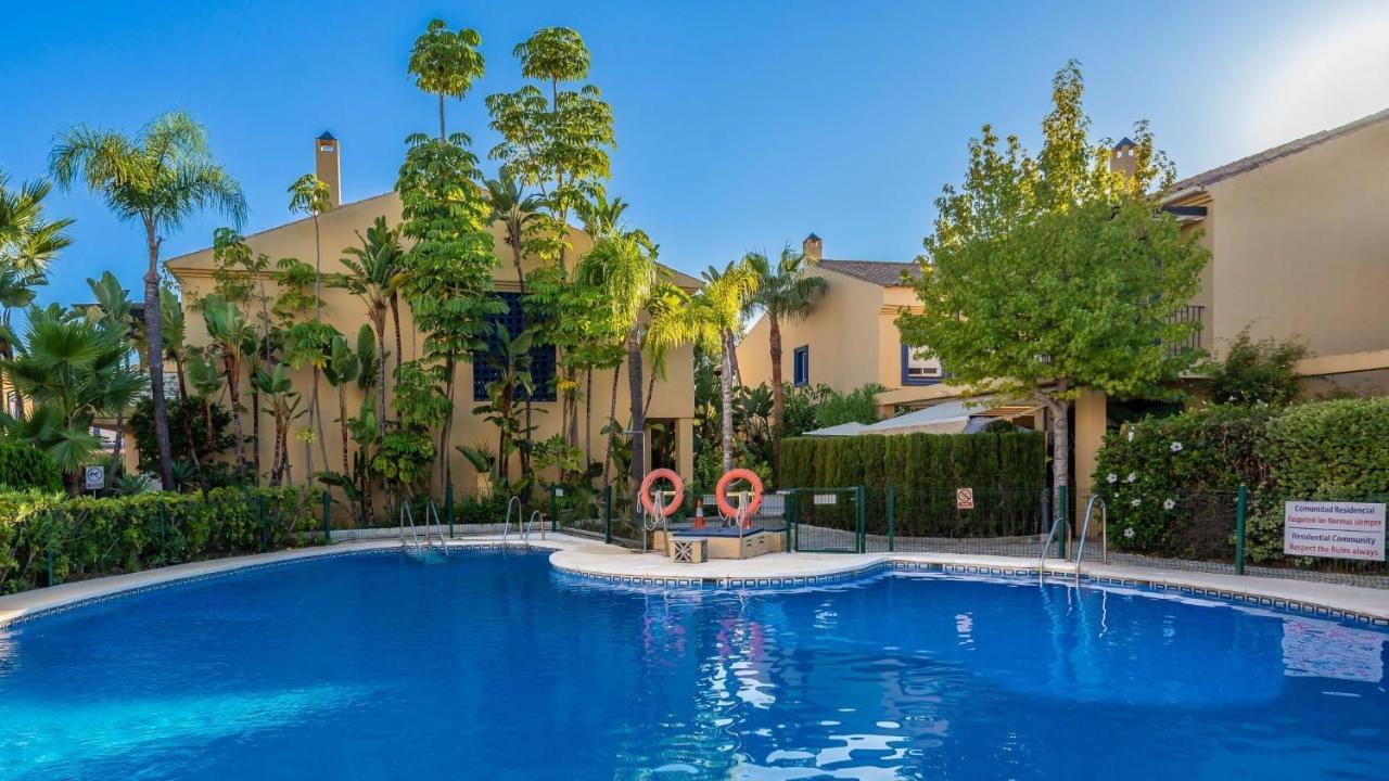 Dream Villa Front Beach Puerto Banus Marbella Eksteriør bilde